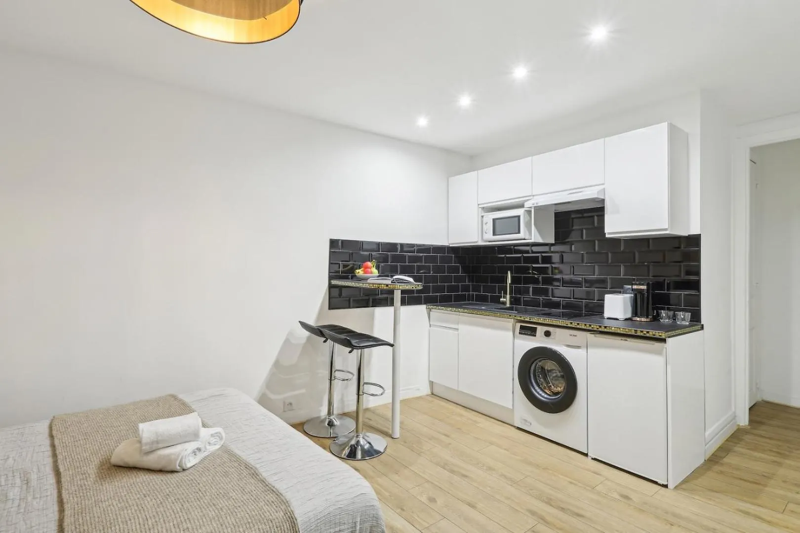 Bnbnook - Studio By Jardin Des Tuileries & Louvre Paris France